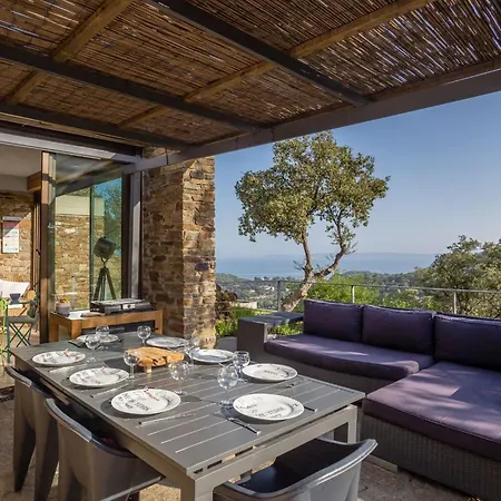 Village Des Fourches By Interhome